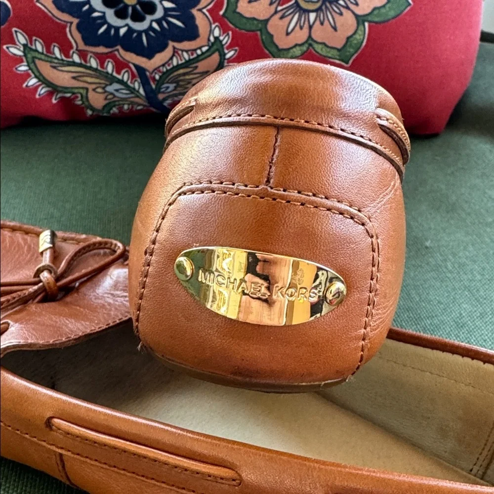 Michael Kors Women's Sutton Moccasin Flat Loafers - Picture 7 of 9